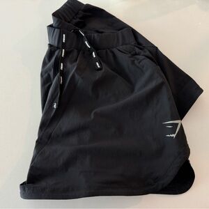 GYMSHARK, TRAINING CONTRAST LOOSE SHORTS 2.5"